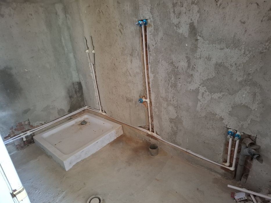 Instalator Sanitar si Electrician!