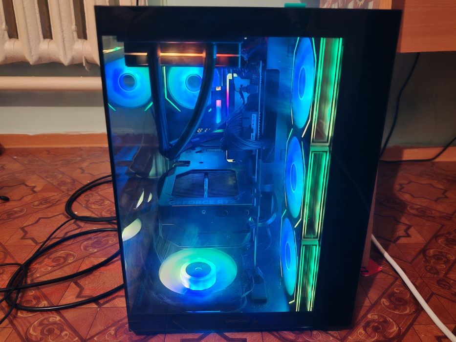 Продам компьютер с полным комплектом