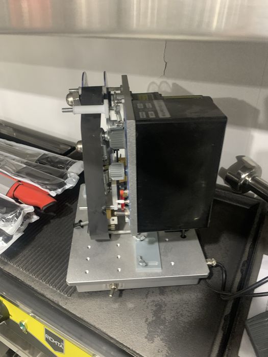 Data aparat data vremia uradigan aparat 1 yil kafolat