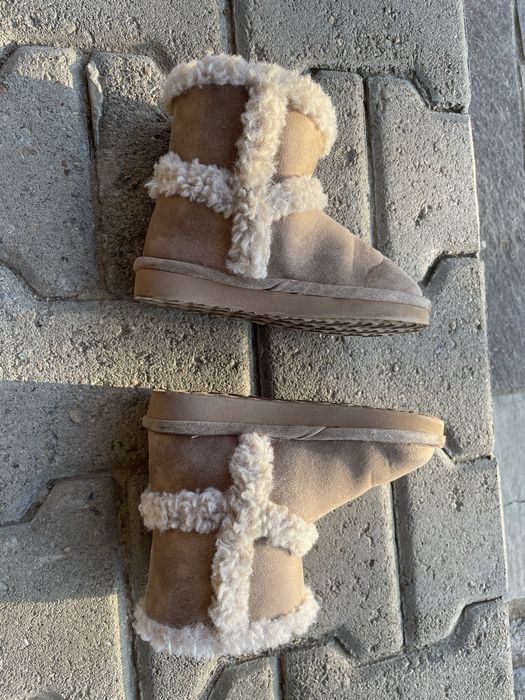 UGG h&m marimea 26