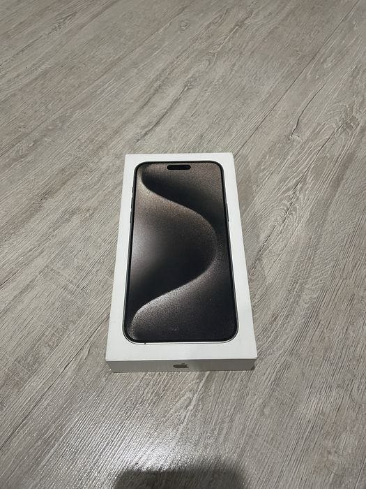 Продам айфон 15 про макс