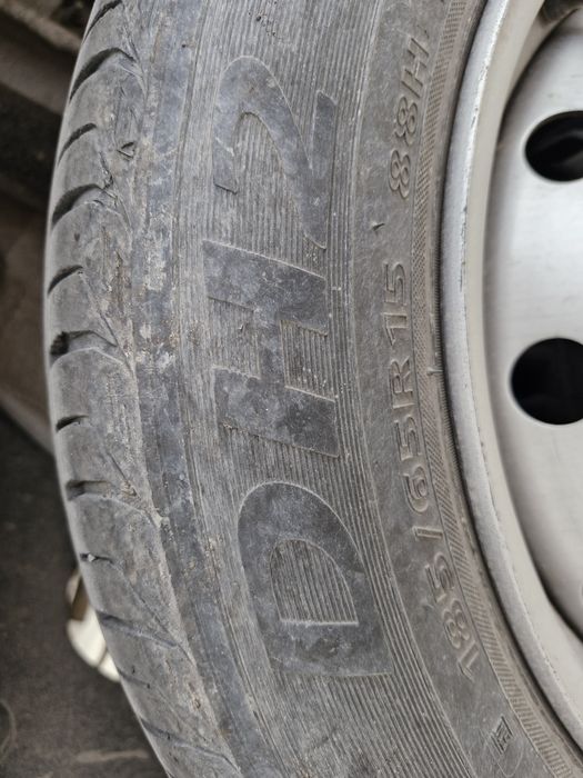 185/65R15 Шины 4шт