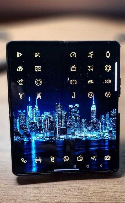 Samsung Galaxy Fold 5