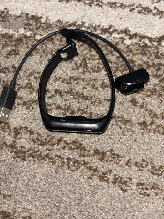 Vând ceas Samsung Fit2