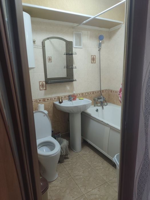 2 комн на Тайване
