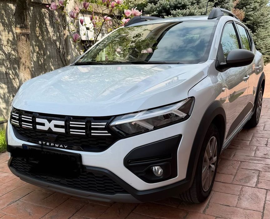 Vand Dacia Sandero Benzină+gpl  06.2023 km 37000 perfectă stare