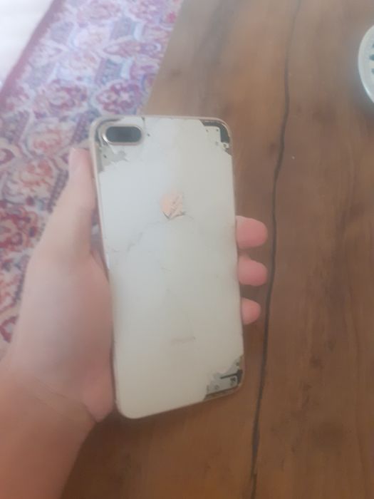 Айфон8+, самсунг ж5, мибанд4