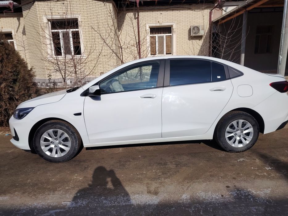 Onix 3 pazitsiya 102 yurgan qraska 3 detalda bor udarmas qirilgan