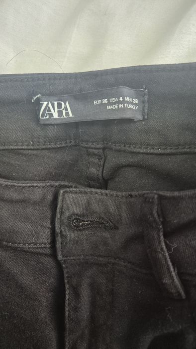 Blugi Zara marimea 36