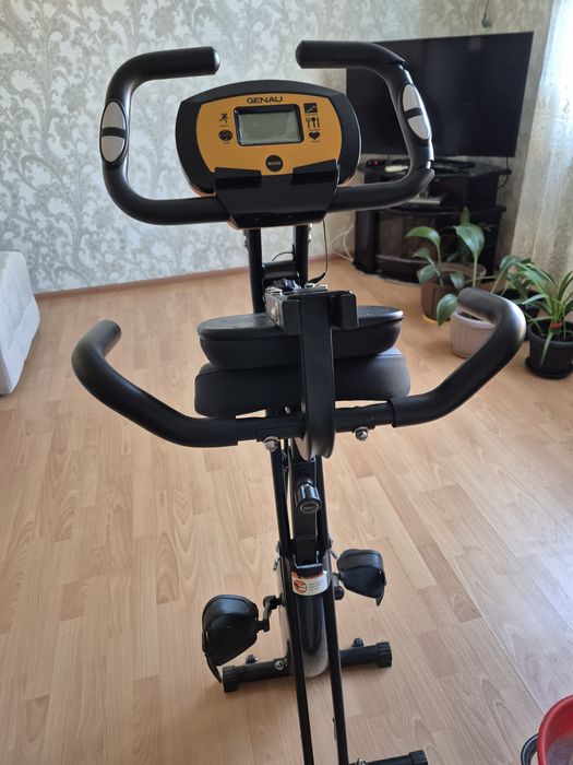 Тренажер велосипед Genau