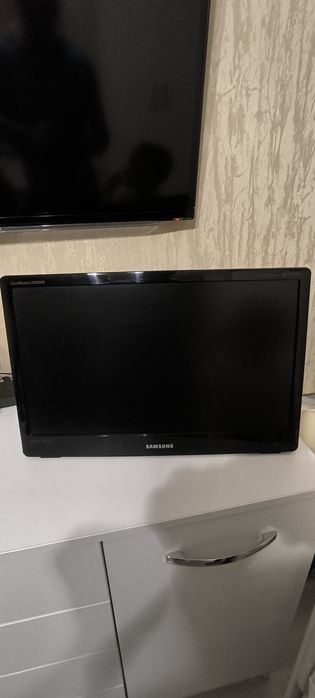 Телевизор/монитор samsung
