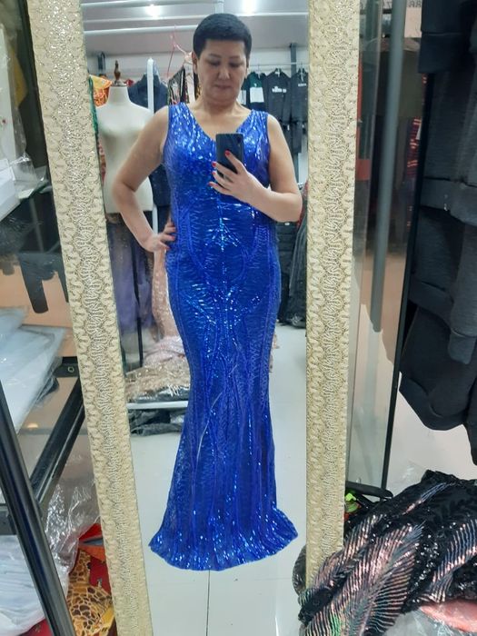 Платье женское продам