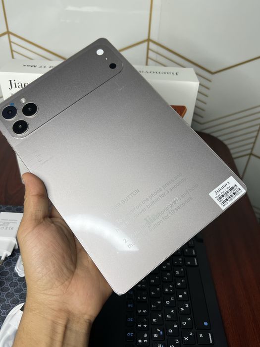 Планшет  Pad 17 Max