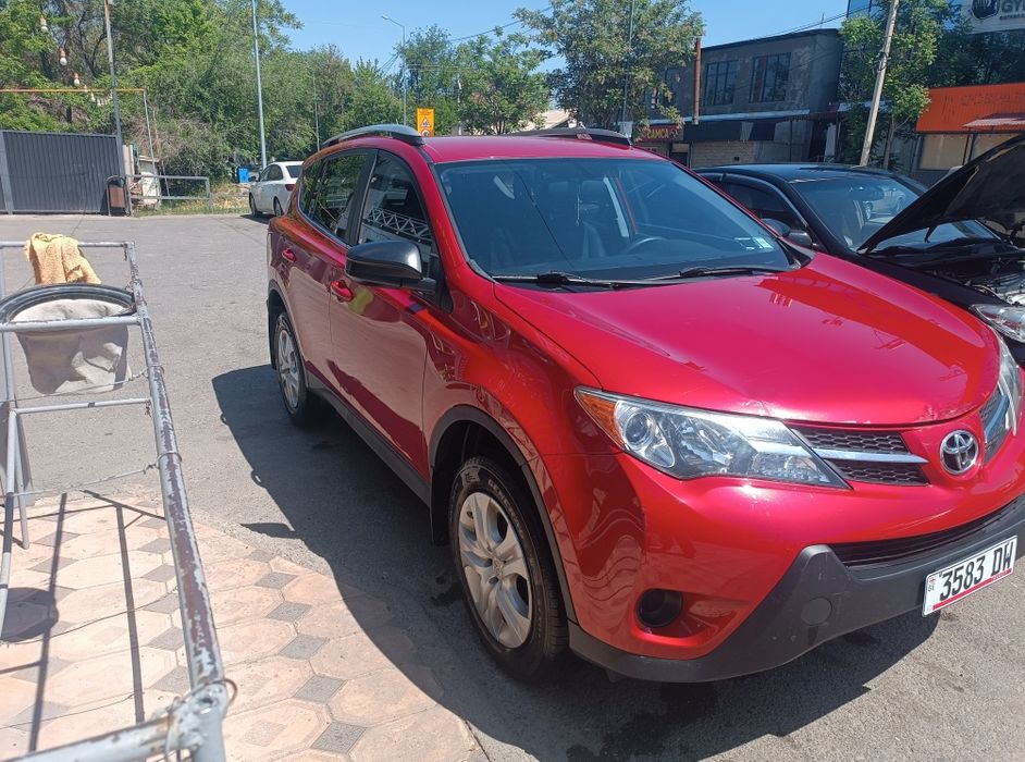 Продам Тоету РАФ 4