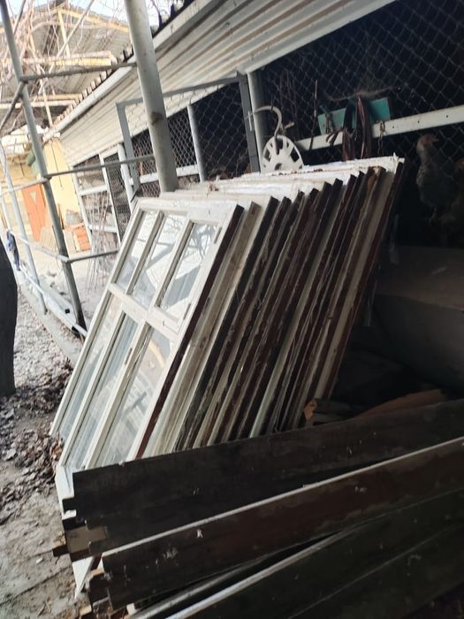 Продаются рамы двери Б/У