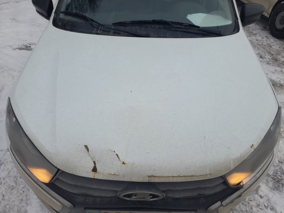 Продам капот lada granta цвет белый