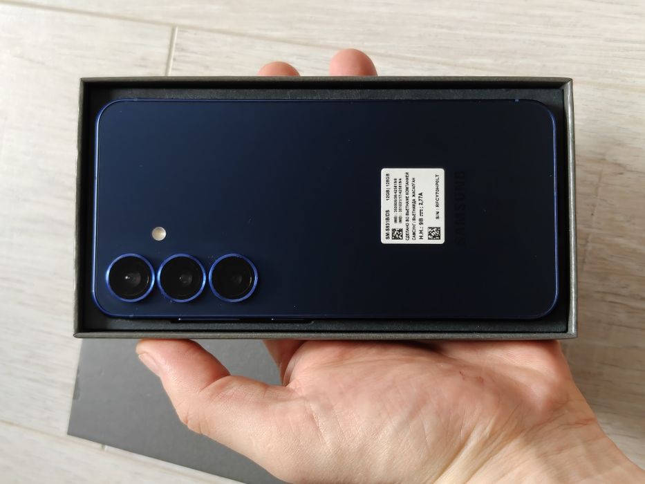 Samsung S25 128 gb Ram 12 5G EAC