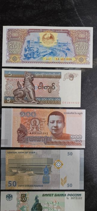 Lot Bancnote Noi, necirculate, diverse tari