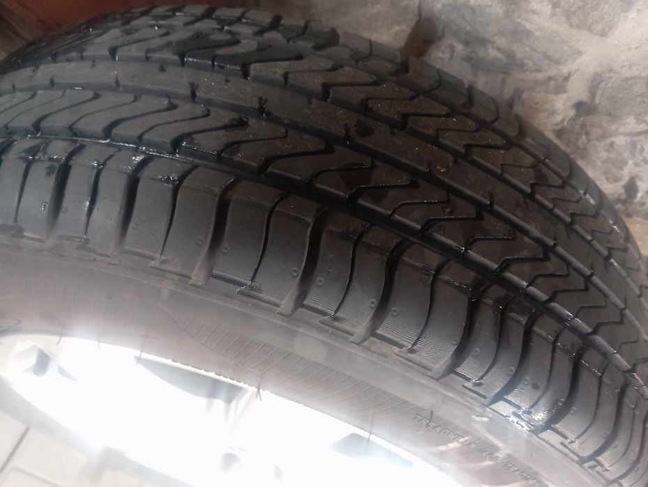 Диски с шинами на Фольксваген