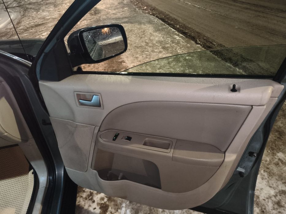 Форд  файвхандер