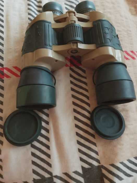 Vând binoclu made in Rusia