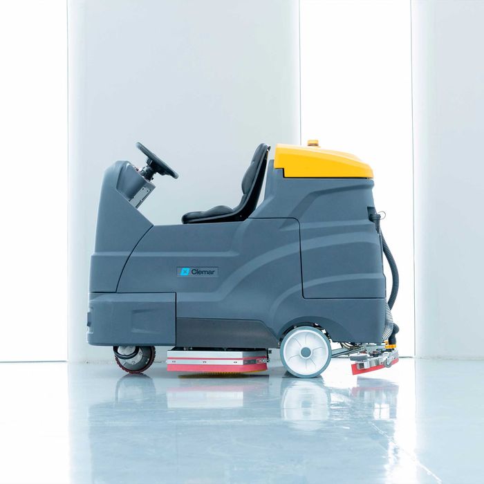 Поломоечная машина Clemar 90 гар-тия 18 месяц Рассрочка без процентов.