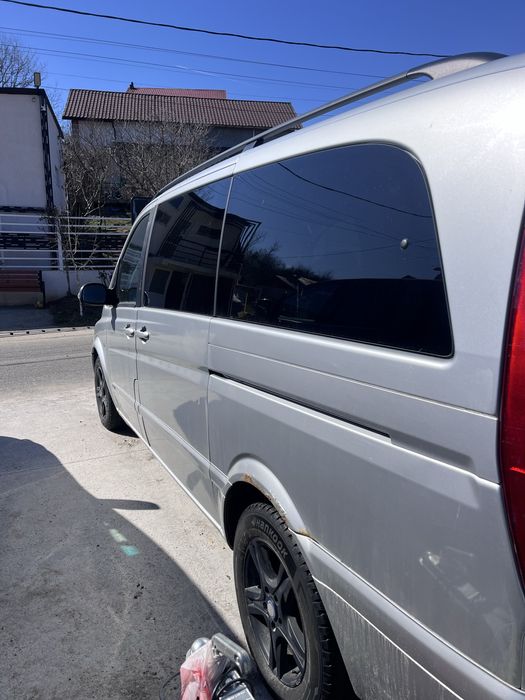 Vand viano 3000 v6 autoutilitara 6 locuri