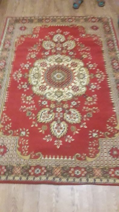 Продам ковер шерстяной