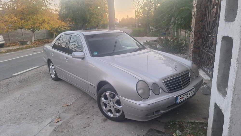 Vând Mercedes Benz E220CDI