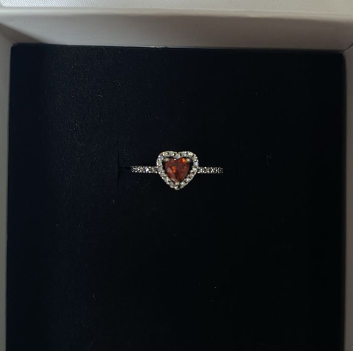 Сребърен пръстен сърце