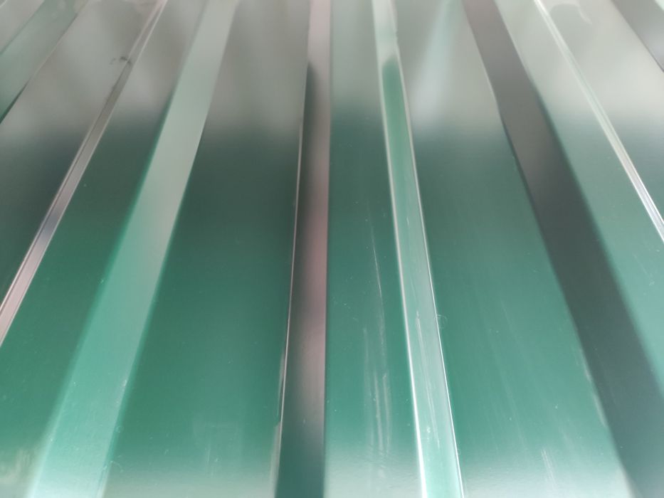 Profnastil va metallocherepitsa