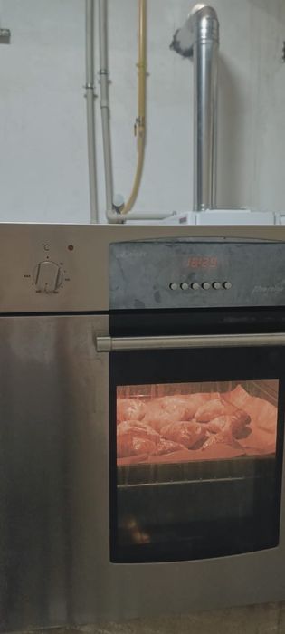 Продам духовой шкаф