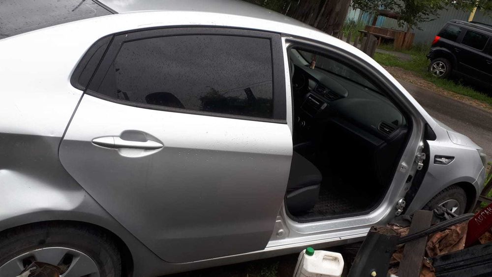 Двери Кио Рио серебро Крыша крылья капот багажник панель балка