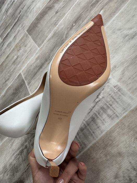 Туфли новые 39-40