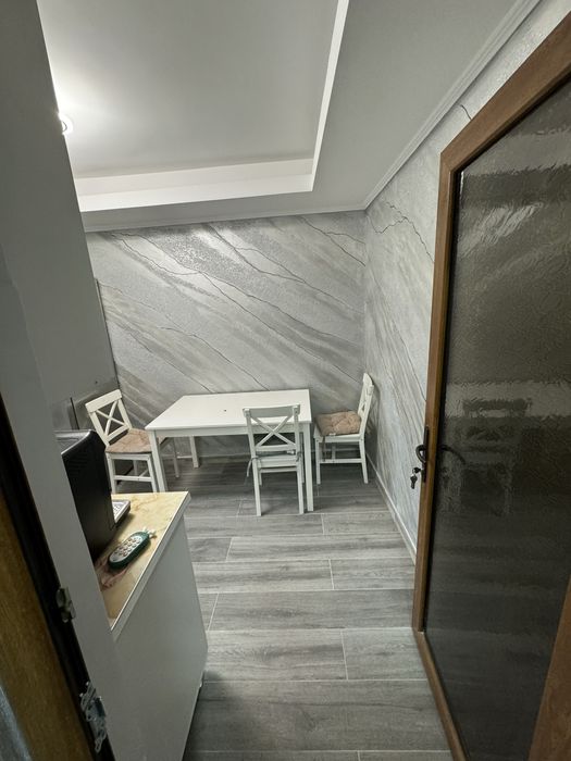 Vand apartament 2 camere