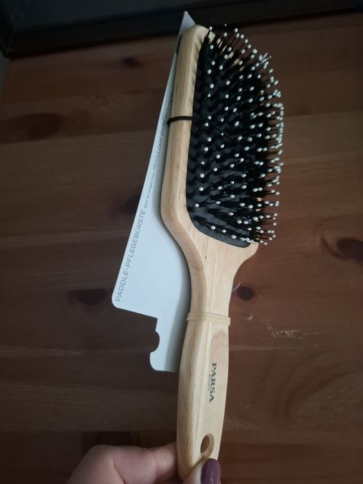 Perie de par Parsa Beauty