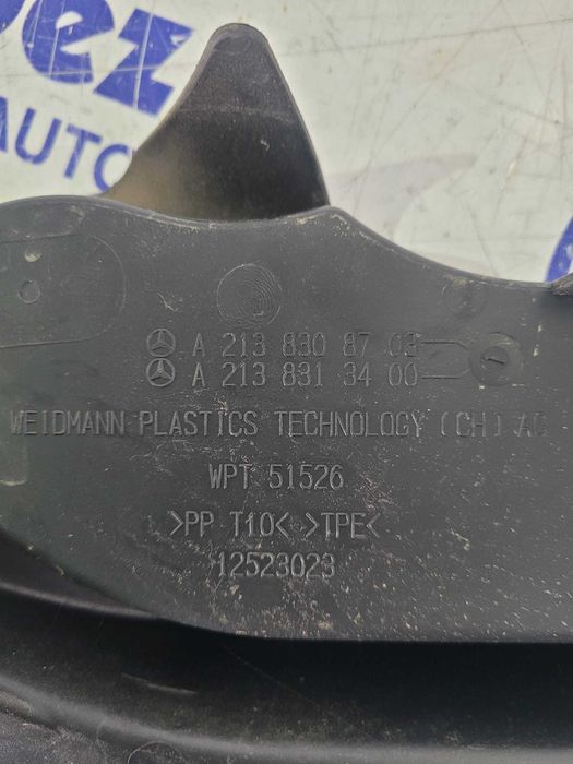 Grila stergatoare Mercedes W213 2020 cod A2138308703  A2138313400