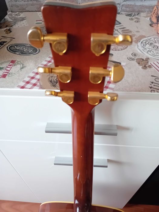 Yamaha-DW- 8L акустична китара