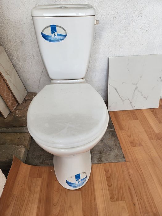 Унитаз рабочий самовывоз срочно