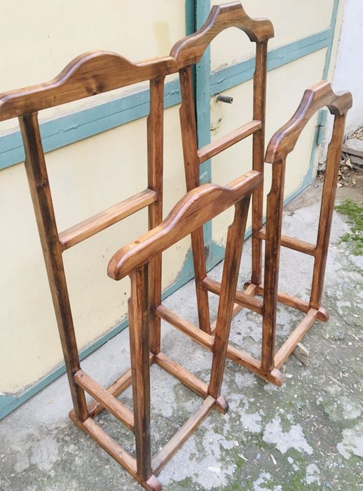 Немой слуга-вешалка, зеркало