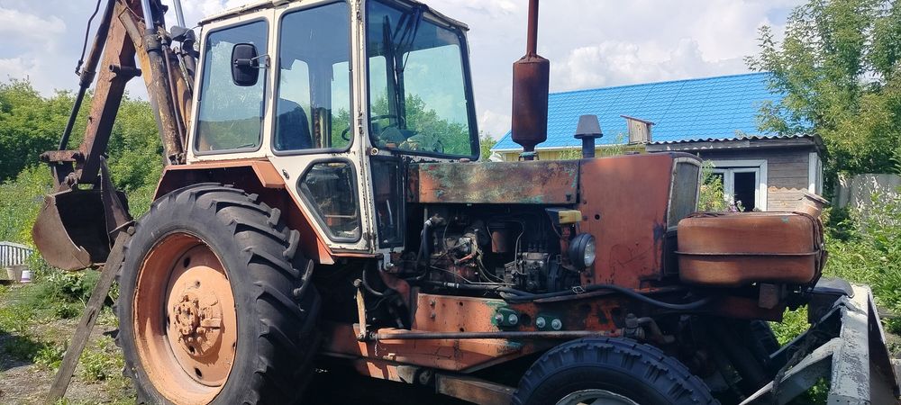 Продам трактор , в рабочем состоянии