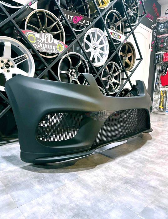 Бампер передний Infiniti FX35 / S50