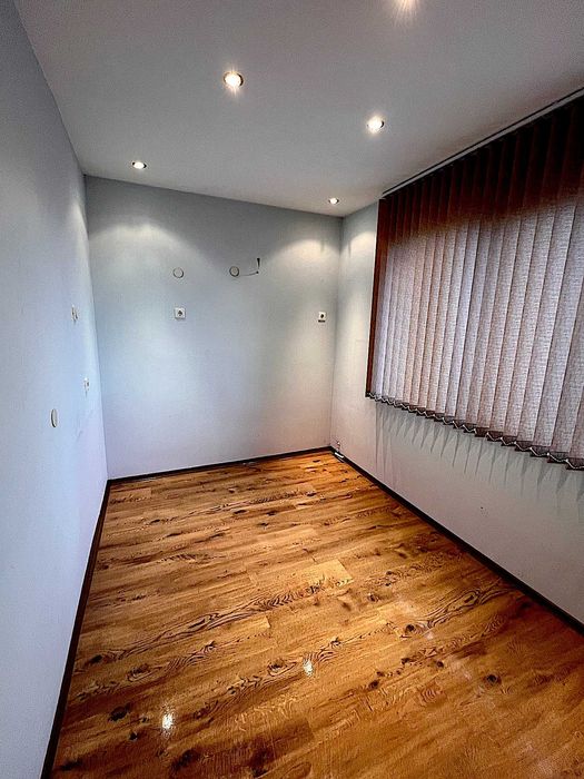 Продава се Тристаен апартамент в Враца, Център - 82 кв.м за 1487 €/кв.м - Снимка #14