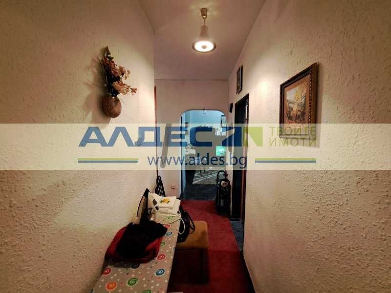 Продава се Тристаен апартамент в София, Карпузица - 68 кв.м за 1912 €/кв.м - Снимка #8