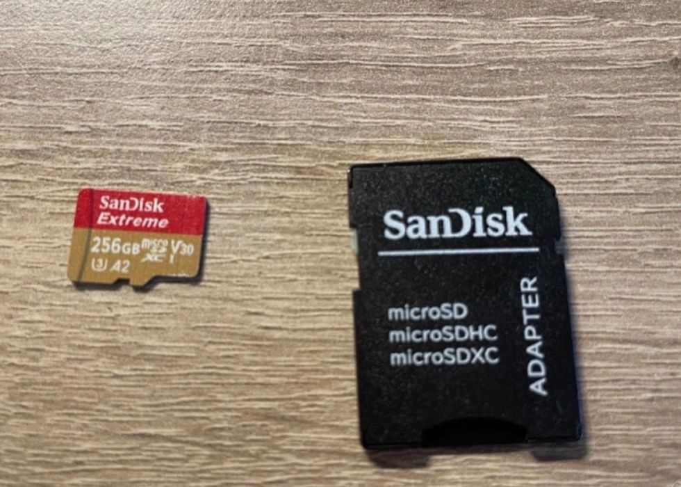 Карта памет Sandisk 256gb
