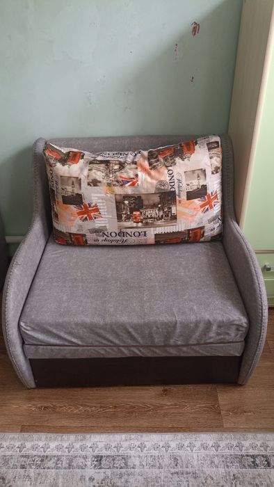 Срочно продам кресло-кравать