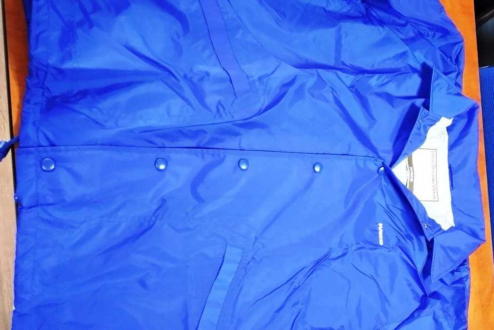 Яке , мъжко , оригинално , ветроустойчиво - IVECO