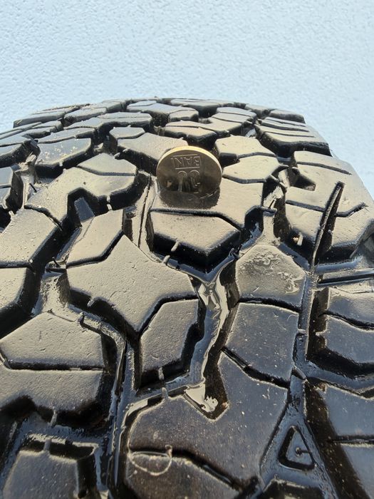 Se vand cauciucuri crosswind M/T ,si cauciucuri BF goodrich