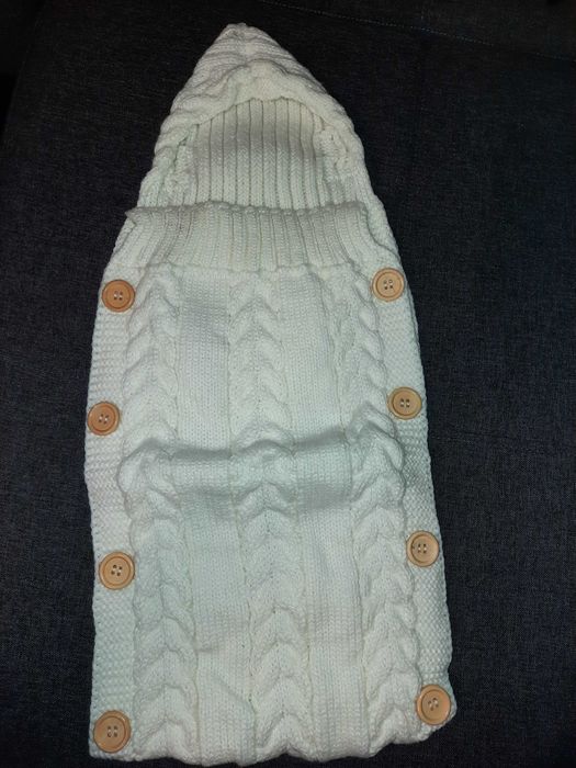 Paturica port bebe tricot bebeluși