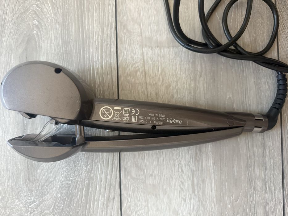 Ondulator automat Babyliss curl secret